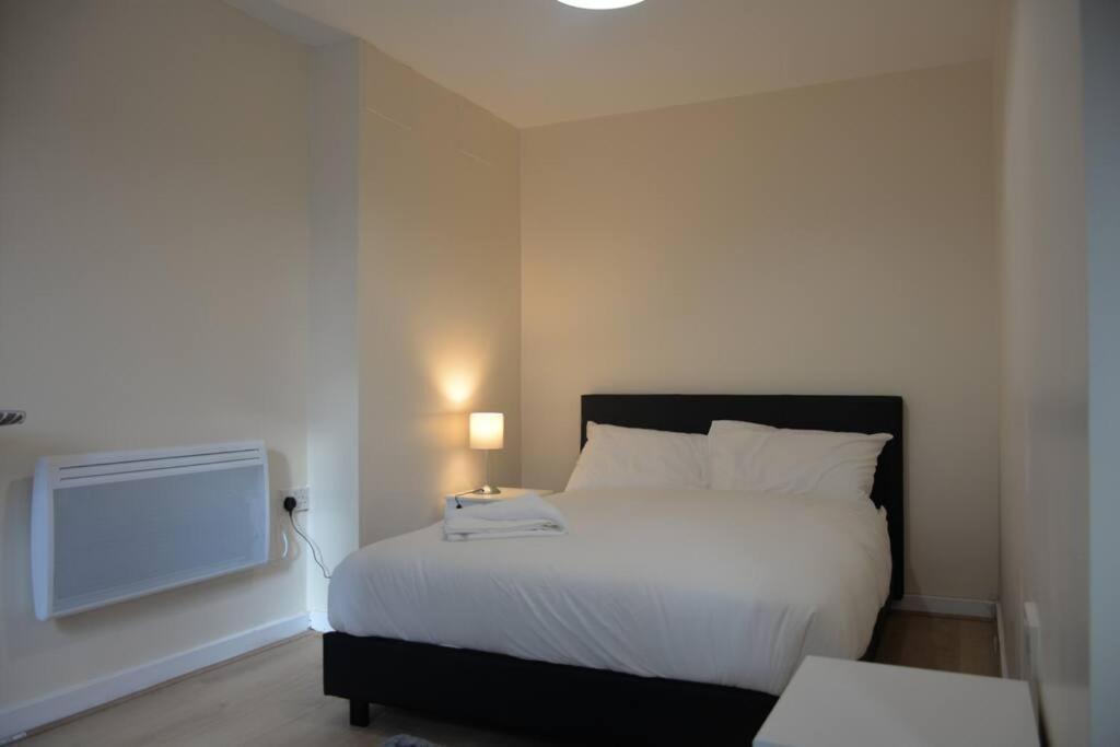 London 4 Bedroom House 外观 照片